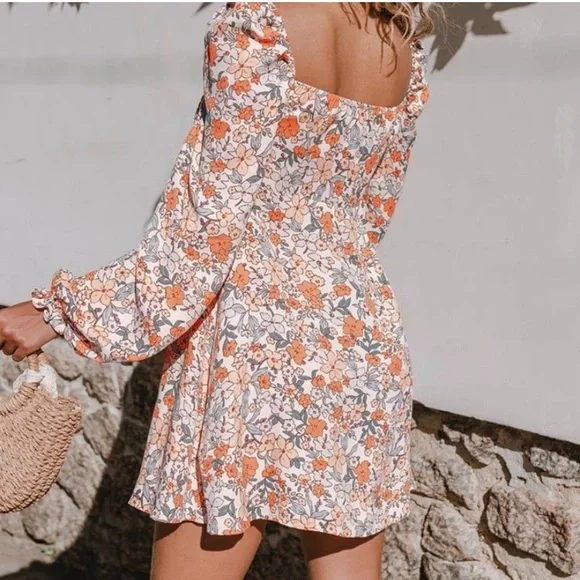 Cupshe Elodie Ditsy Dress Size M - Picture 2 of 6